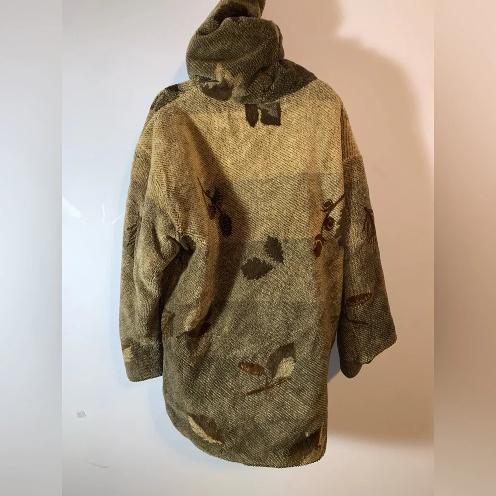 Denali vintage reversible faux fur hooded toggle coat brown teddy gray oak leaf - Picture 6 of 11